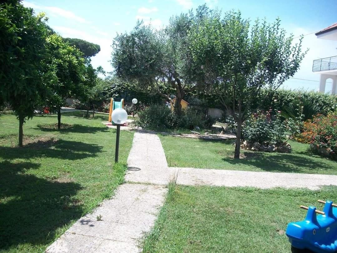 Il Giardino Degli Ulivi Apartment Giugliano In Campania Ngoại thất bức ảnh